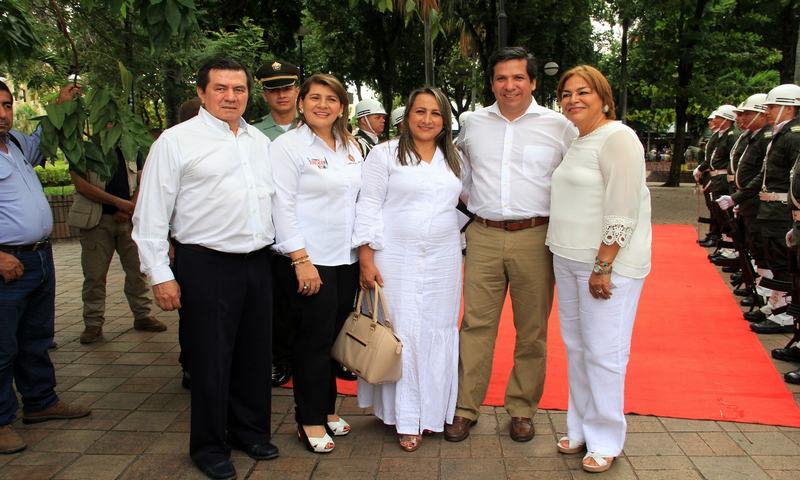 Carlos Alirio Esquivel, Diputado; Liliana Vázquez, Sandra Milena Hernández, Presidenta de la Asamblea Departamental; Rodrigo Lara Sánchez y Esperanza Andrade, Senadora.